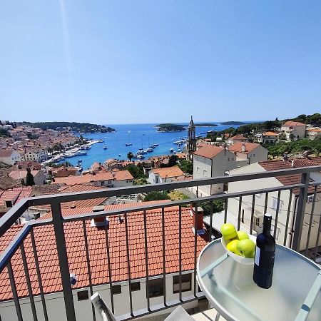 Brand New Apt W Balcony & Perfect Seaview At Center Hvar Town Exterior foto