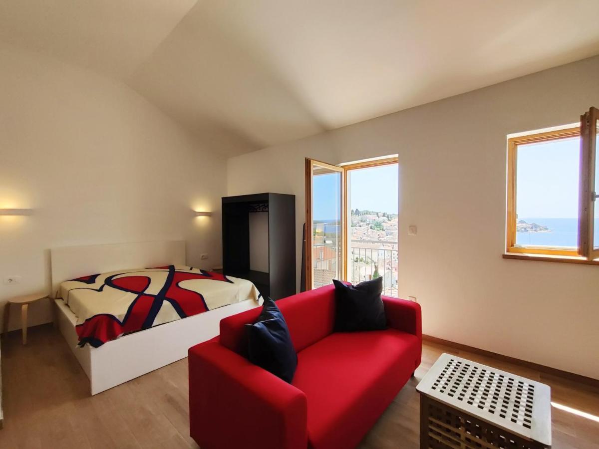 Brand New Apt W Balcony & Perfect Seaview At Center Hvar Town Exterior foto